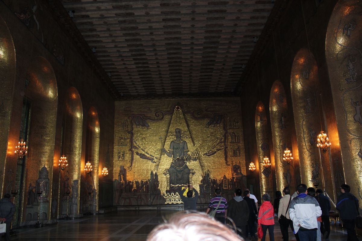 @Stadshuset④

ここはGyllene selen、通称 黄金の...