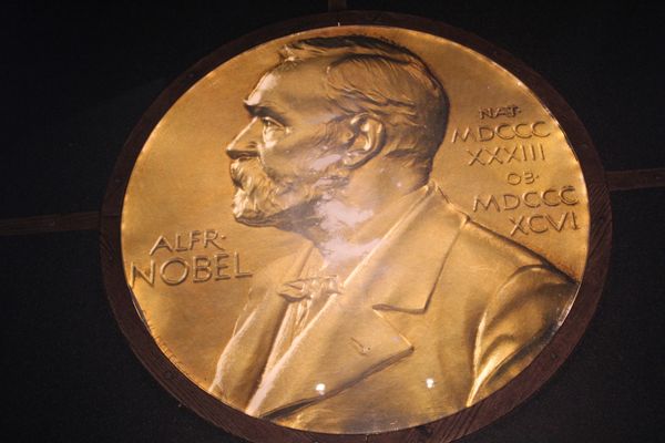 スウェーデン・ストックホルム「2011：ESMO@Stockholm」の写真：@Nobel musium

ノーベル博...