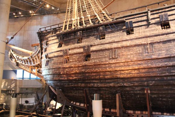 スウェーデン・ストックホルム「2011：ESMO@Stockholm」の写真：@Vasa musium

1628年に...