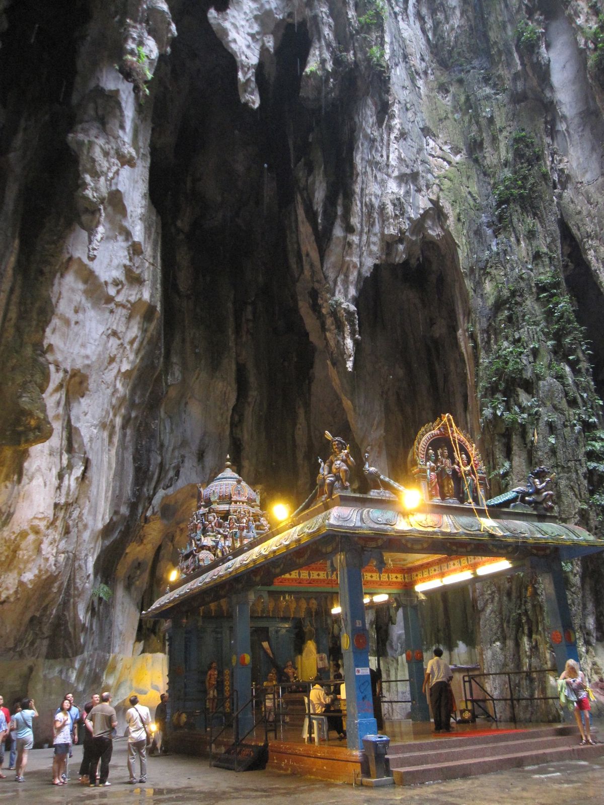 @Batu Caves③

写ってないけど、ここには野生の猿もいて、それま...
