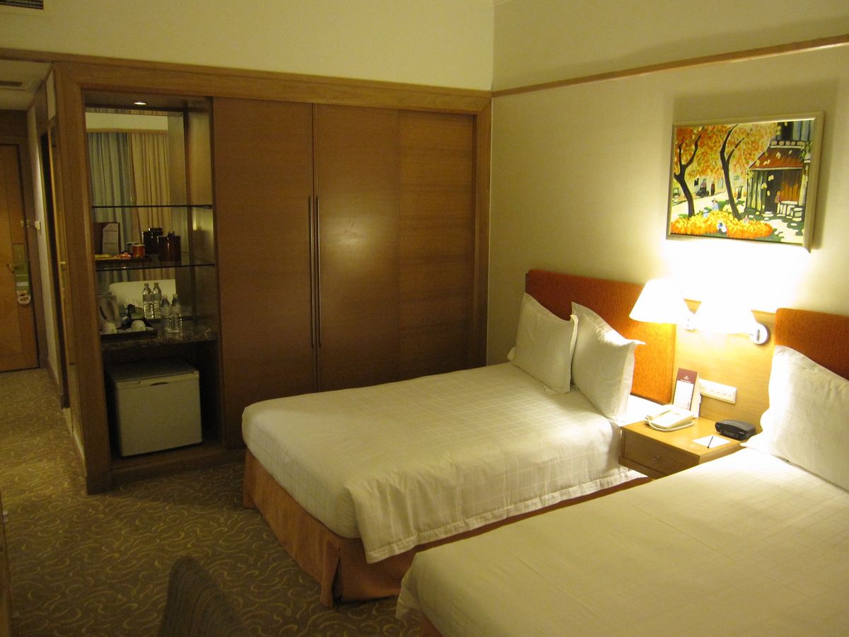 @Hotel Nikko Kuala Lumpur

ホテルも比較的安く、...