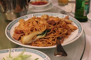 @Great Eastern Restaurant②

この年は8人での来...