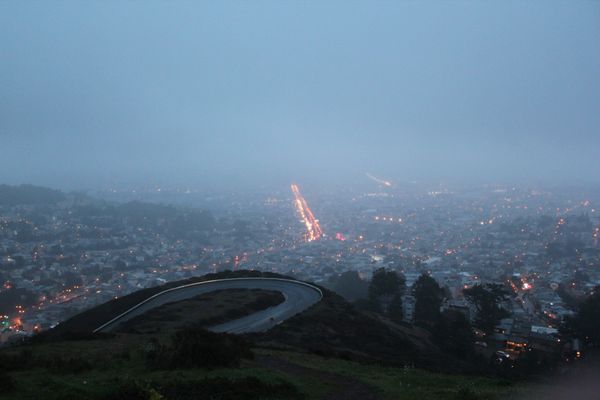 アメリカ(米国)・サンフランシスコ「2012：ASCO-GI@San Francisco」の写真：@Twin Peaks

中高年の方は1...