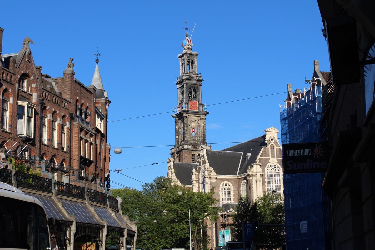 時差ボケで早々に目が覚めて、朝散歩🚶‍♀️
初のオランダ🇳🇱ではありました...