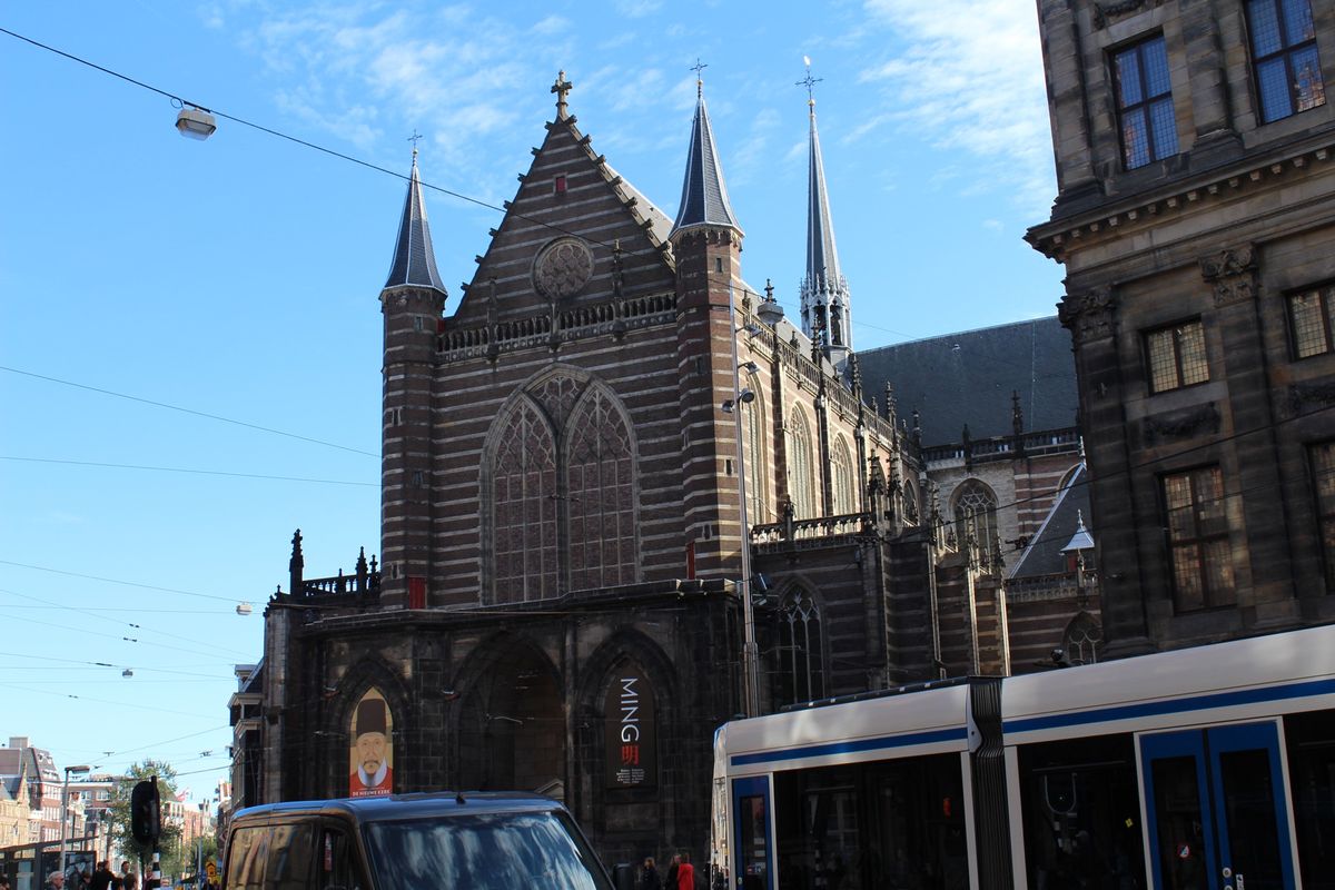 時差ボケで早々に目が覚めて、朝散歩🚶‍♀️
初のオランダ🇳🇱ではありました...