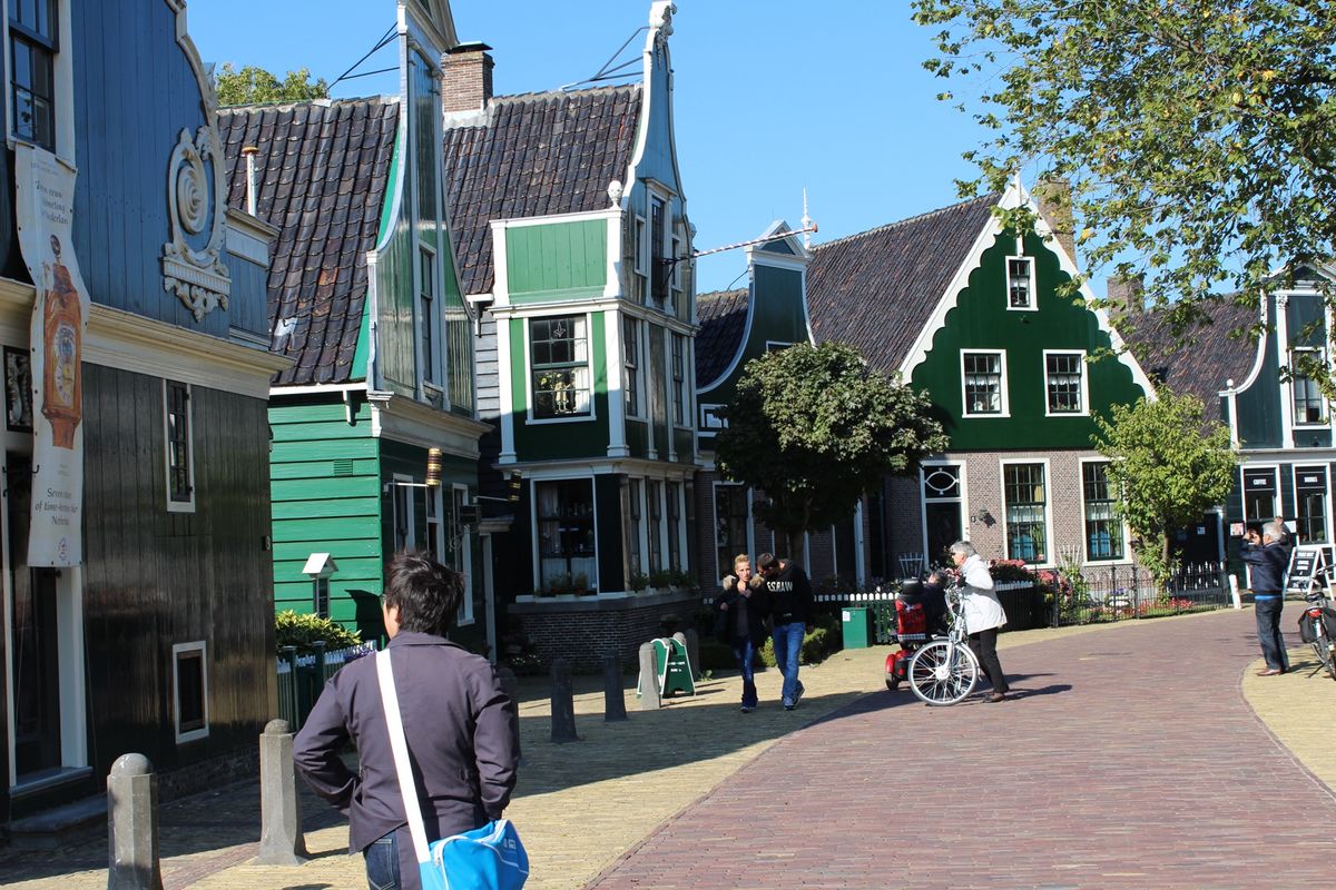 @Zaanse Schans③

風車村はキレイに整備されていて、風車内部...