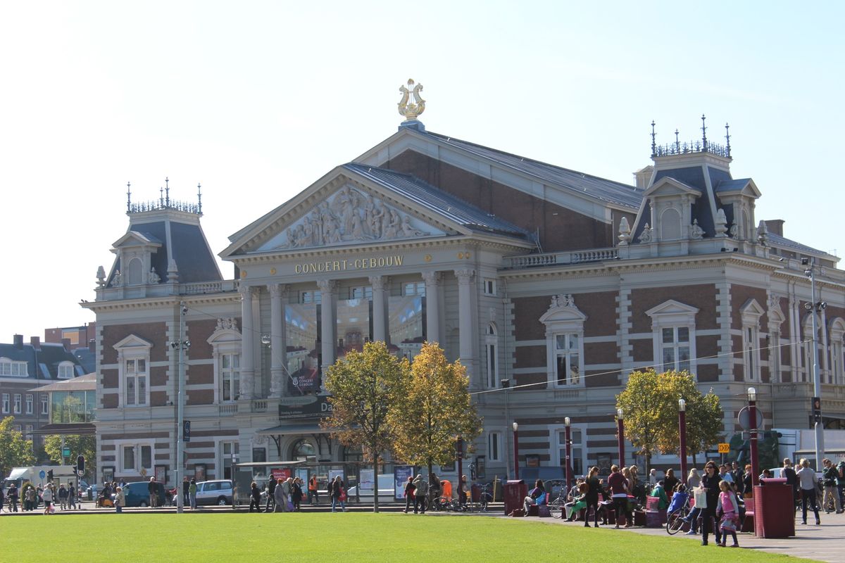 @Concert Gebouw

ロイヤル コンセルトヘボウ管弦楽団の本拠...