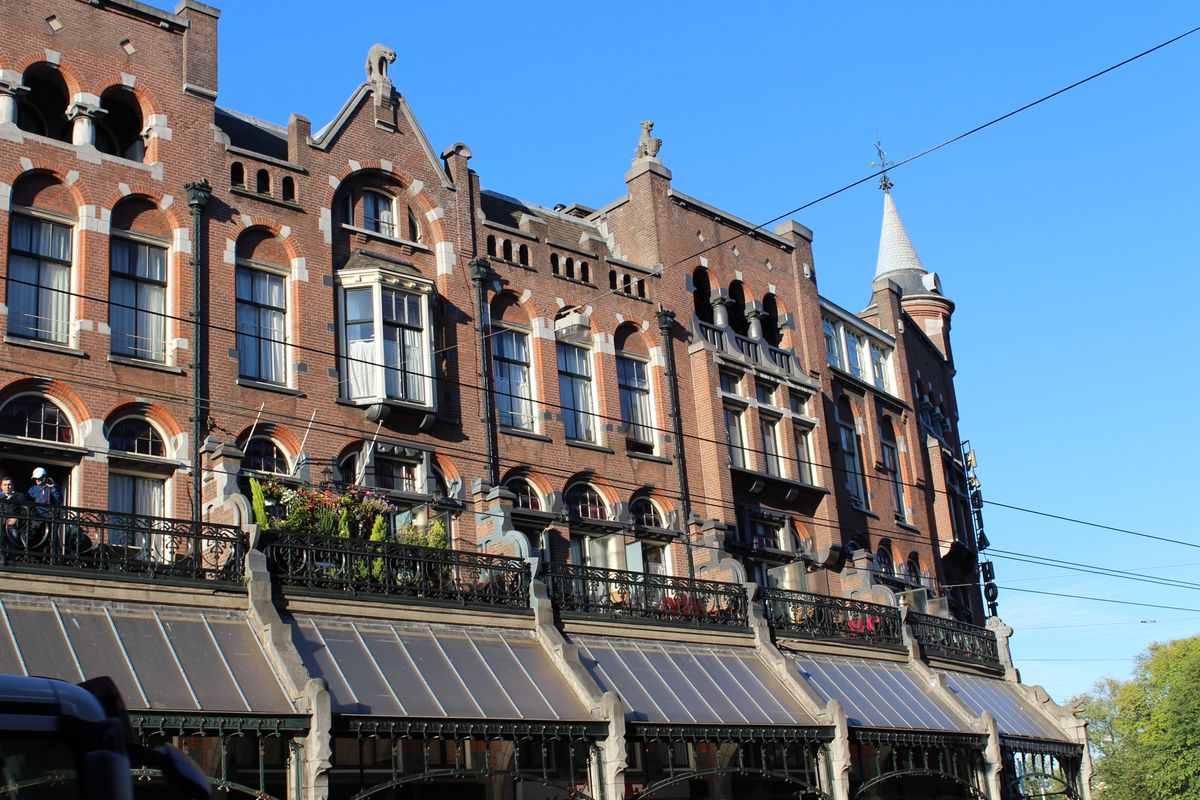 時差ボケで早々に目が覚めて、朝散歩🚶‍♀️
初のオランダ🇳🇱ではありました...