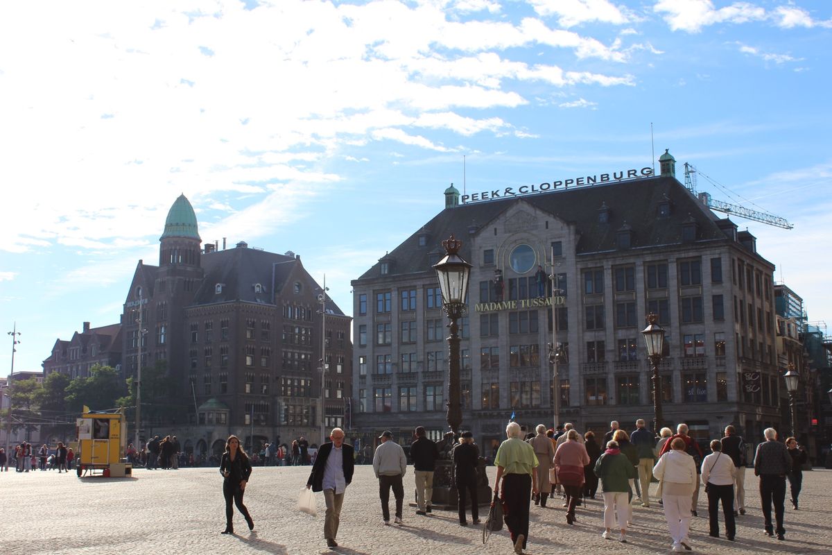 @de Dam

ホテルから徒歩圏内にあったダム広場。
ここには王宮もあっ...