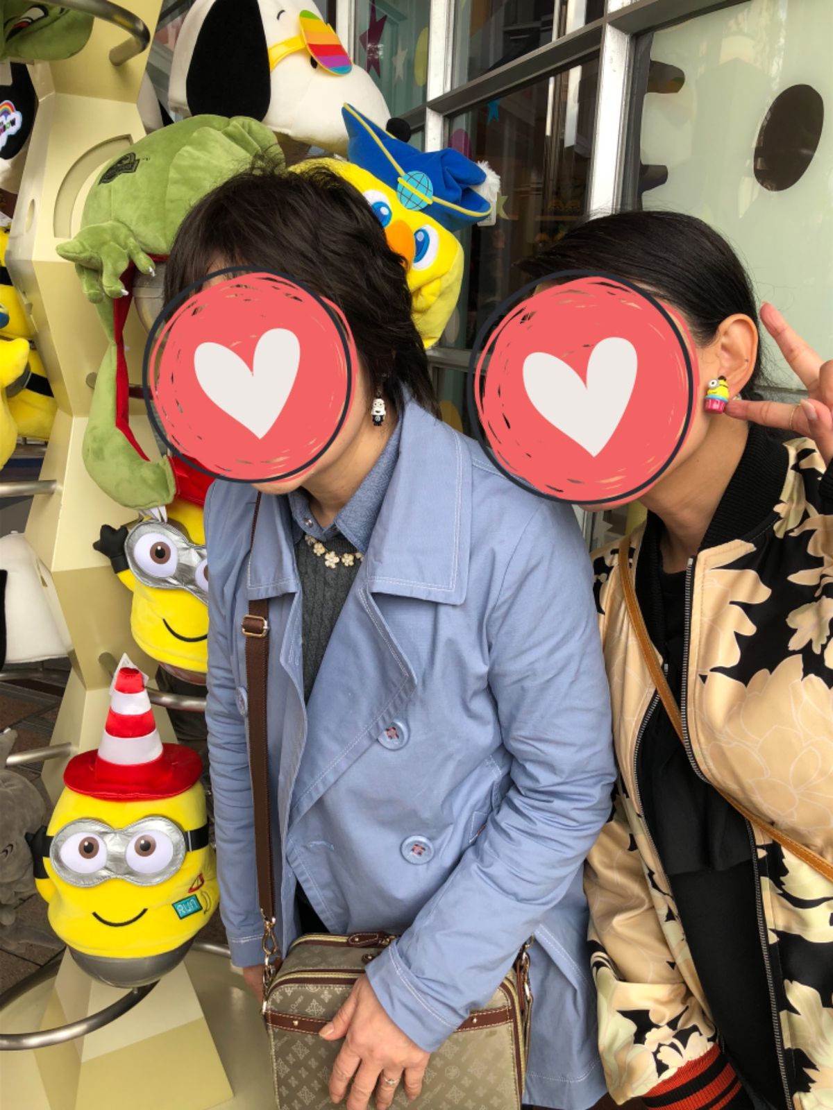 写真撮る時やたらのミニオンピアスを見せたがってるけど
残念ながらあんまり見...