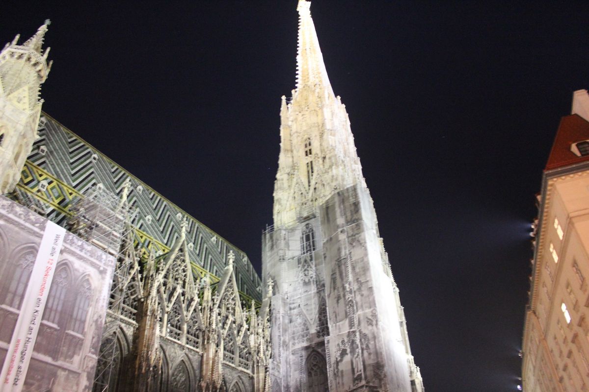 @Night Vienna

夜のウィーン🇦🇹
さすが音楽の街だけあって、...