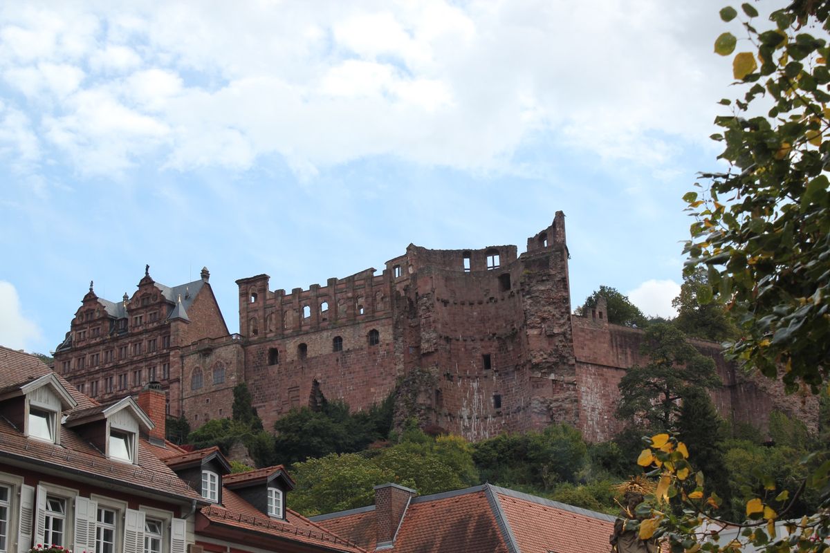 @Heiderberger Schloss

ハイデルベルクのメインはハイ...