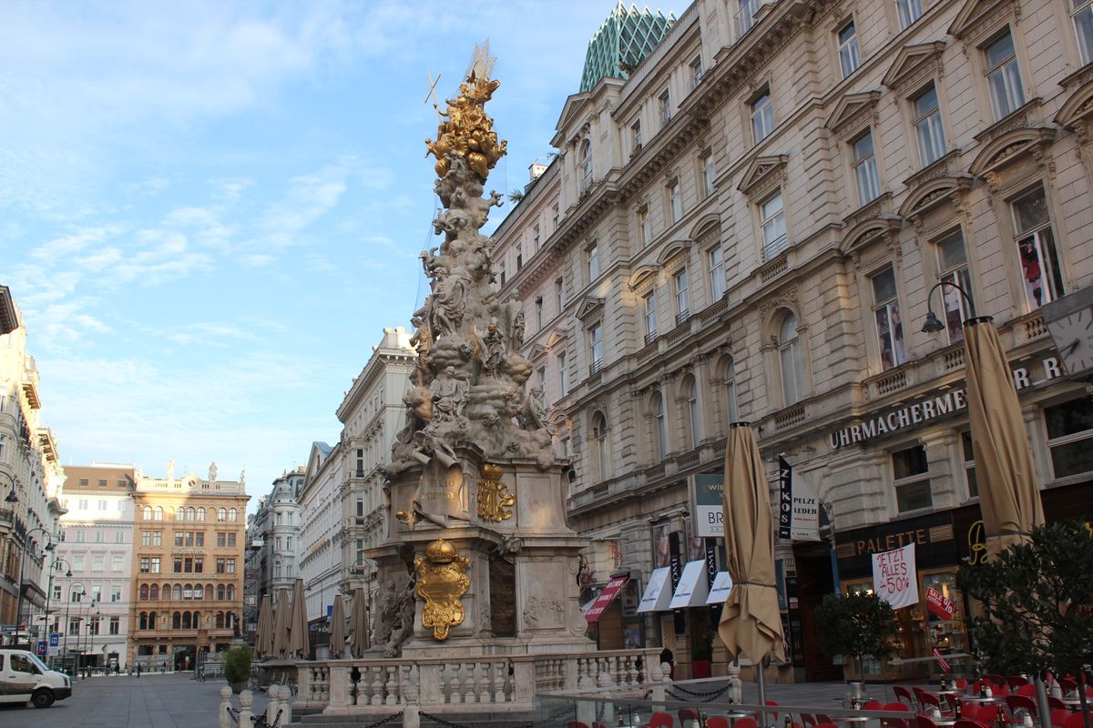 @Plague Column

ペスト記念柱

これはウィーンに1679年...