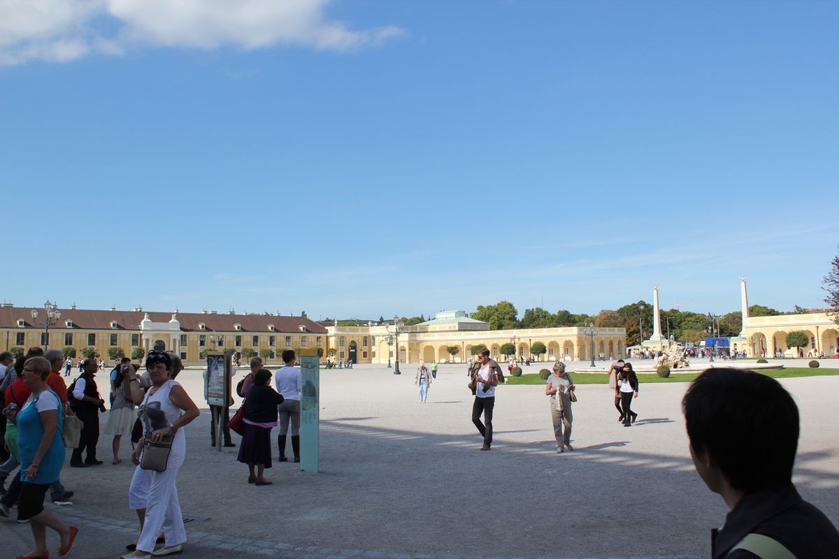 @Schloss Schonbrunn②

この建造物はグロリエッテ。戦勝...
