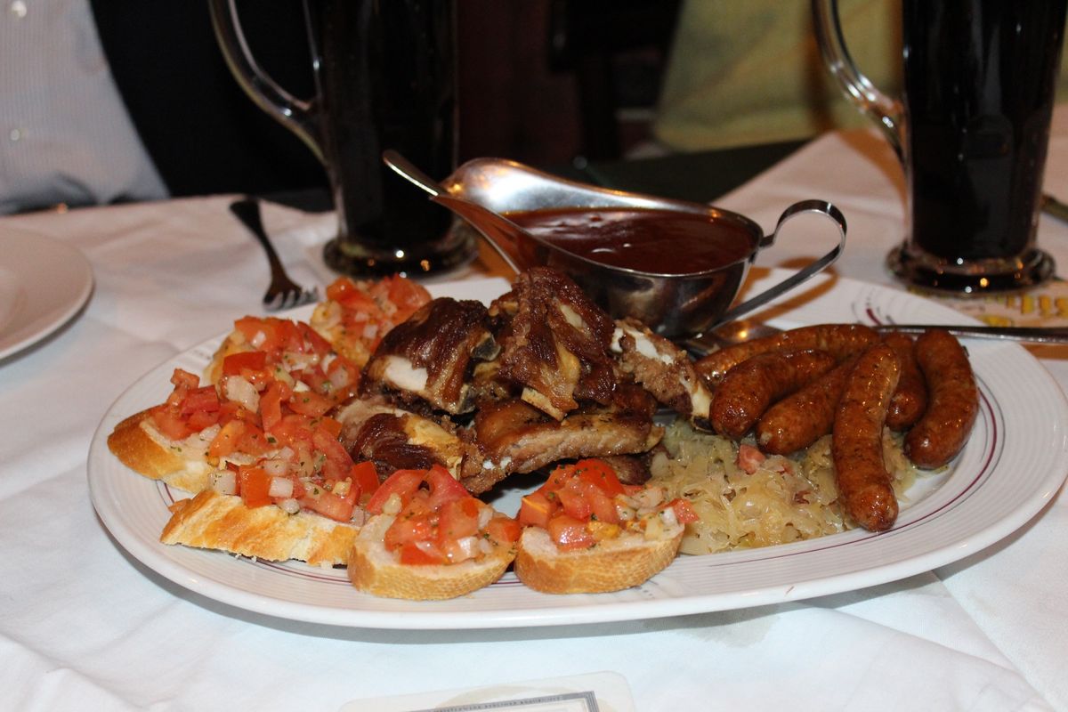 @Weihenstephaner③

食事もそれなりに美味しかった記憶が...😅