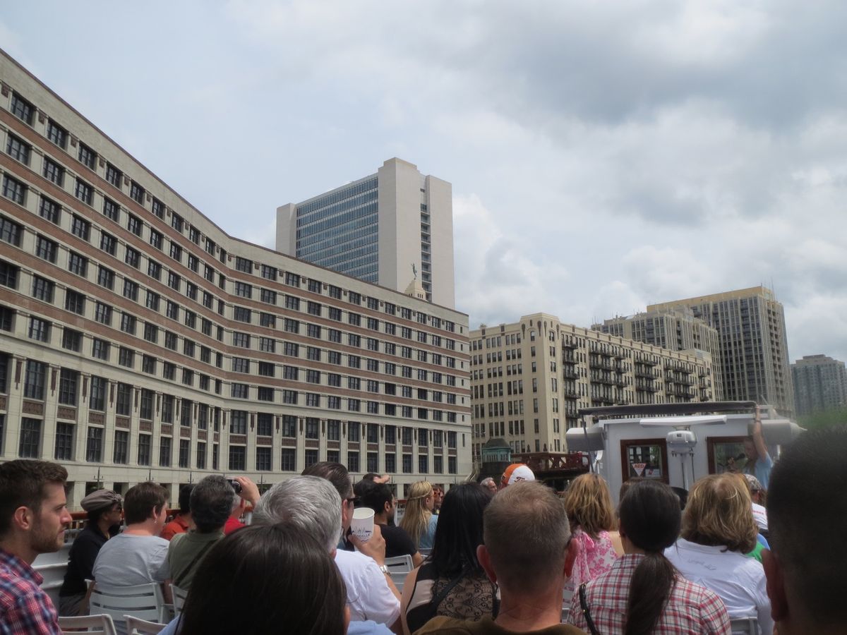 @River cruise①

午後にポッカリ時間が空いたので、後輩に誘わ...