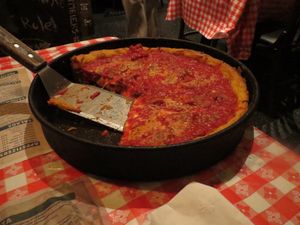 @Gino's East

この年も初Chicagoメンバーがいたため、到...