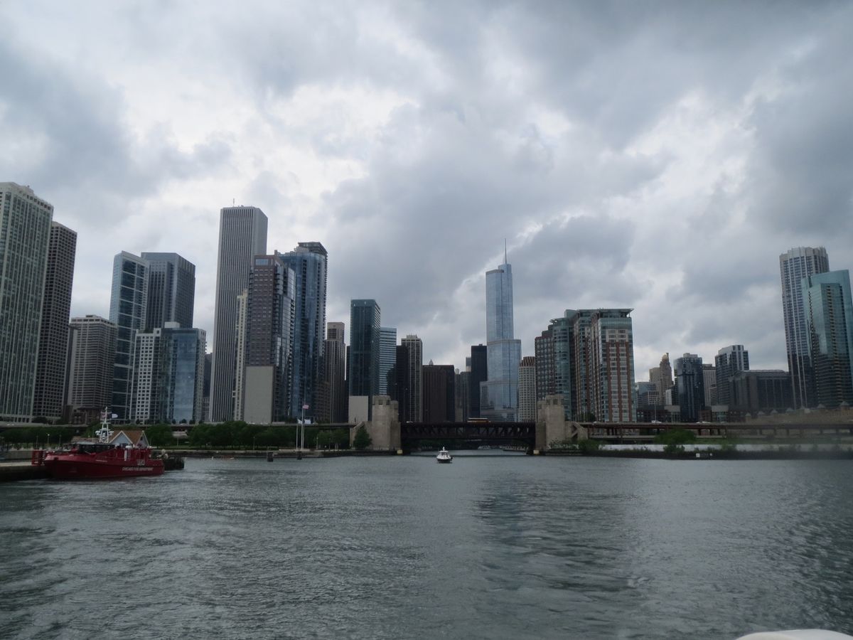 @River cruise③

つくづくChicagoは高層ビルで埋め尽く...