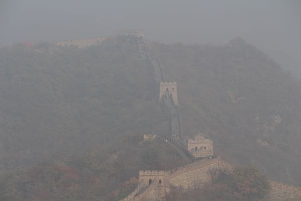 中国・北京「2013：APCC@Beijing, Tianjin」の写真：@幕田峪長城③

遠くまで続く万里の長城...