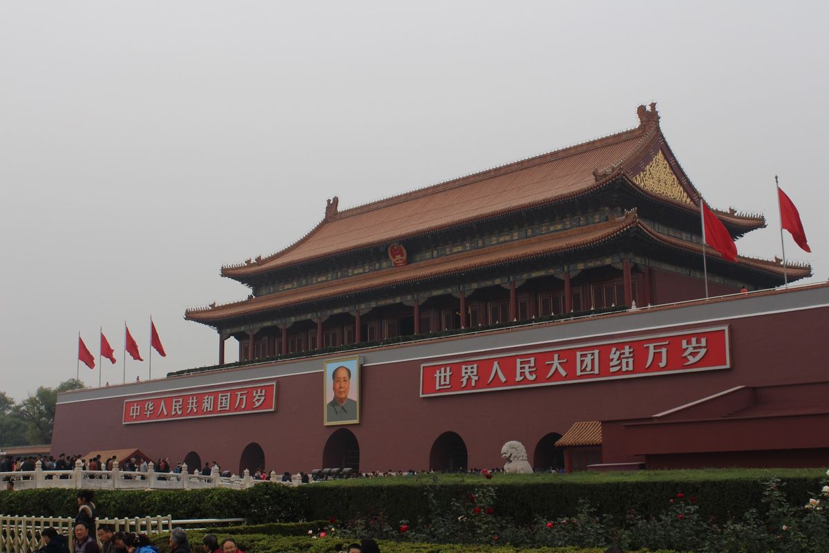 @天安門(広場)

中国🇨🇳の象徴ですね😊
我々が訪れる2日前、天安門前の...