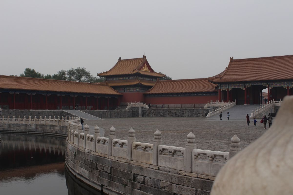 @紫禁城(故宮)/故宮博物館①

天安門広場に隣接する紫禁城に移動しました...