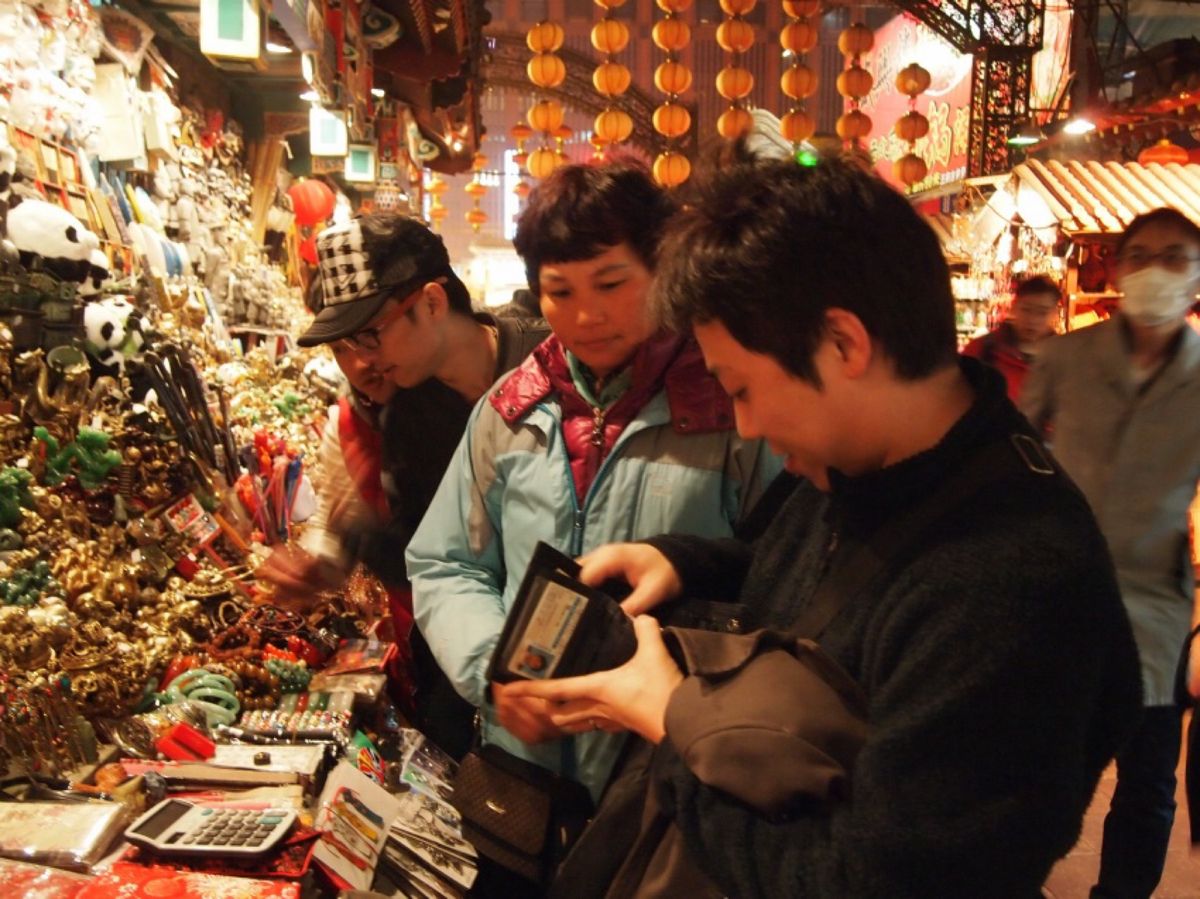 夜の北京、すごく賑わってました‼️