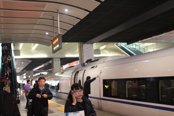 中国・北京「2013：APCC@Beijing, Tianjin」の写真：学会は天津で開催されたので中国高速鉄道で...