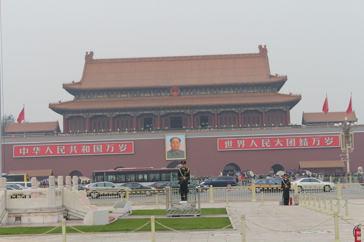 @天安門(広場)

中国🇨🇳の象徴ですね😊
我々が訪れる2日前、天安門前の...