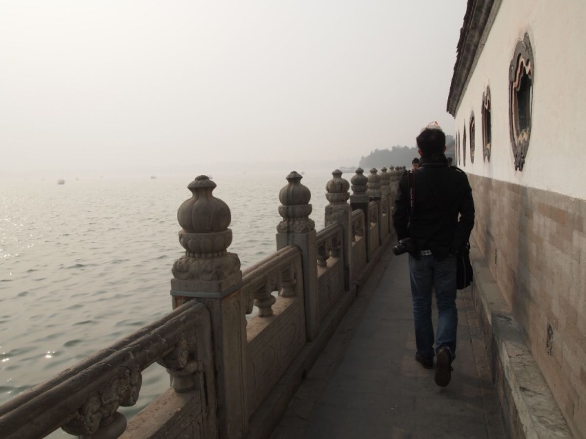 @頤和園③

これは人工湖の昆明湖。頤和園のメインの一つ‼️
ですが、PM...