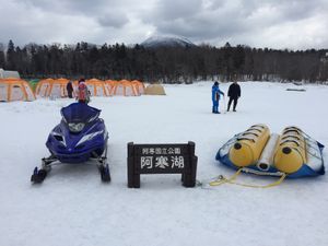 到着の時いい天気だが、午後になると大雪になった