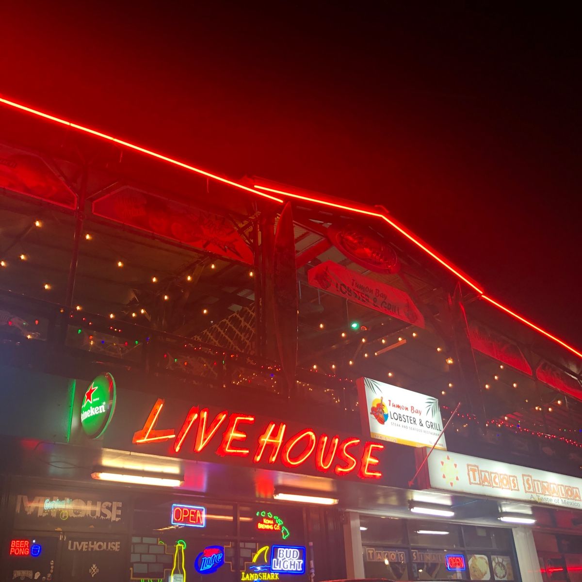 レッドベルベッドのカップケーキほんっとに美味しかった🧁❤️絶対また食べたい...