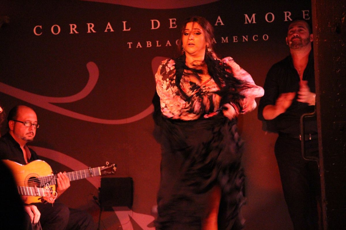 @Corral de la Moreria②

情熱的なステージであっとい...