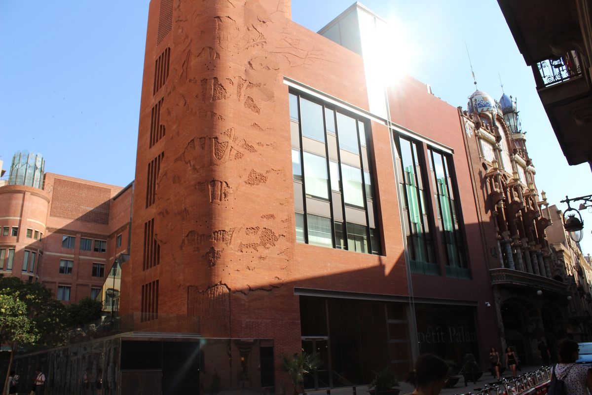 @Palau de la Musica Catalana①

初めて来まし...