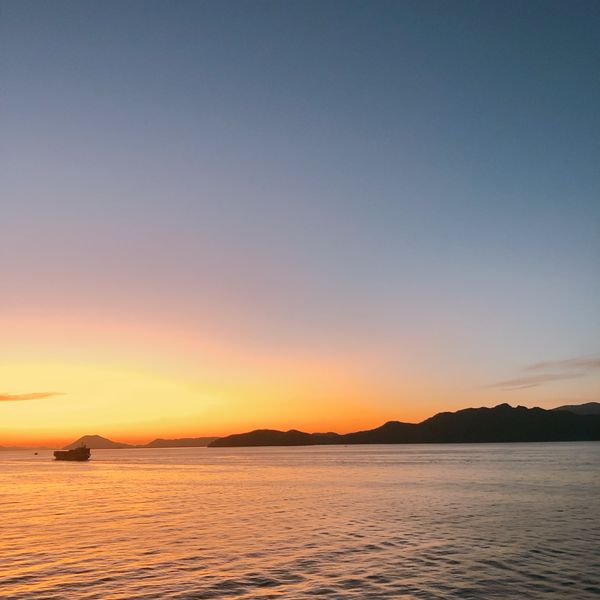 大韓民国 (韓国)・西面「6日間一緒にいた船旅釜山旅行🇰🇷🚢」の写真：船で釜山へ！🚢
この日没前の海が一番好き...