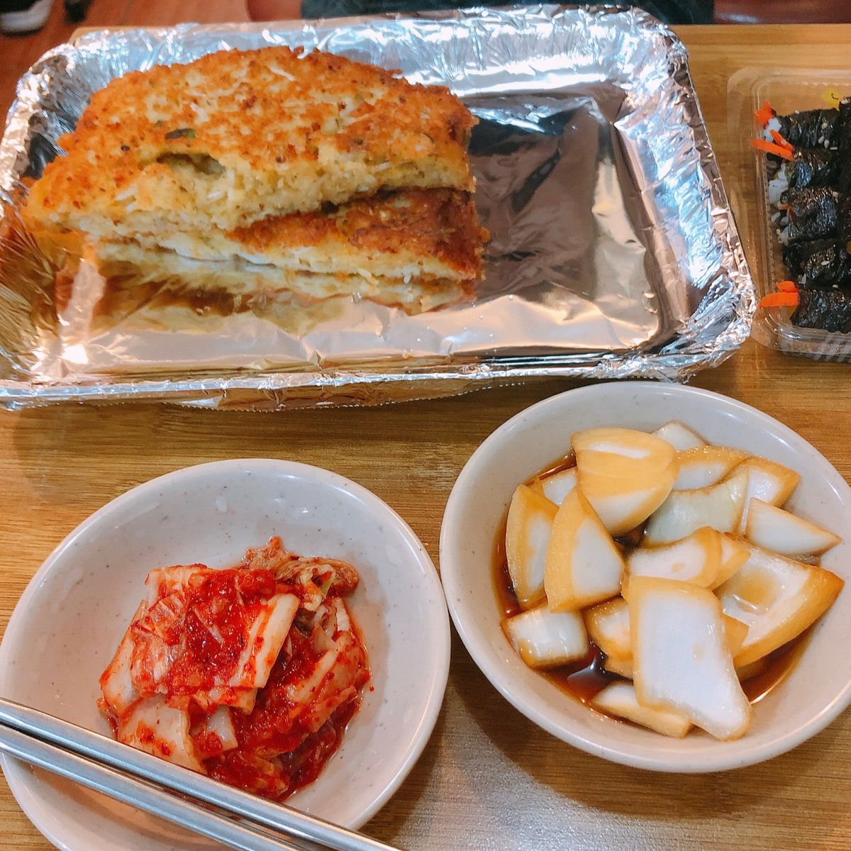 📍往十里、広蔵市場周辺

この日はまず広蔵市場行って、友達にピンデトック食...