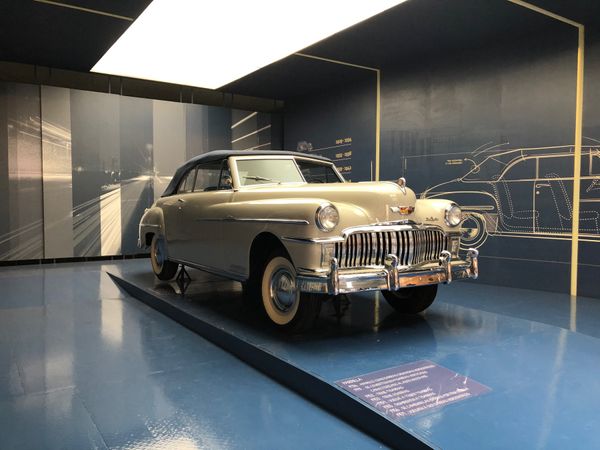 キューバ・ハバナ「死ぬまでに行きたかった国　キューバ」の写真：レア車