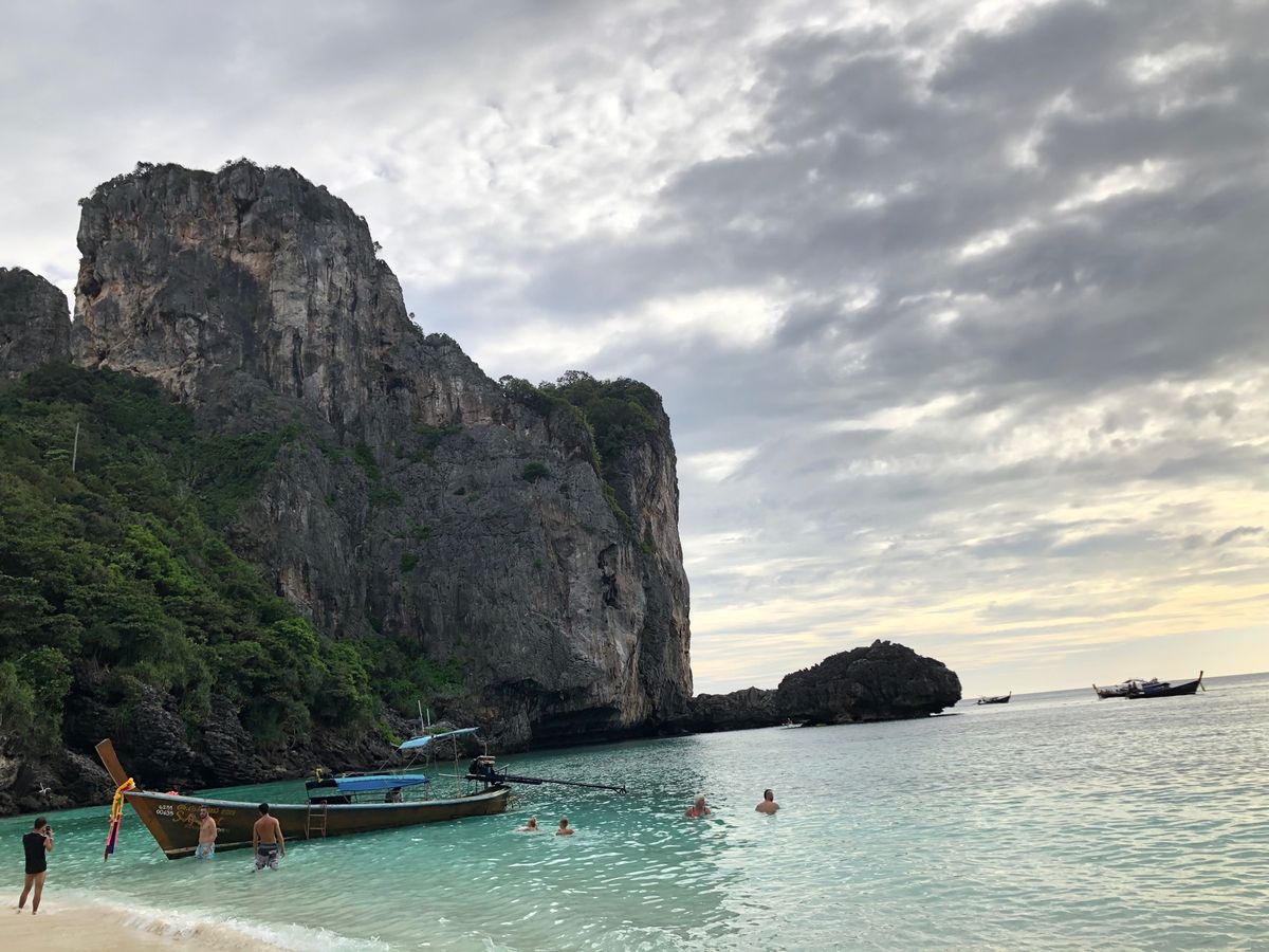 すごく素敵な海でシュノーケリングとダイビング。