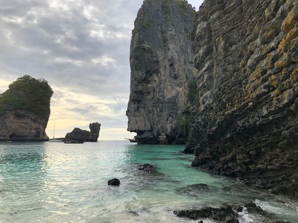 タイ・プーケット「Phi Phi/Phuket」の写真：すごく素敵な海でシュノーケリングとダイビング。