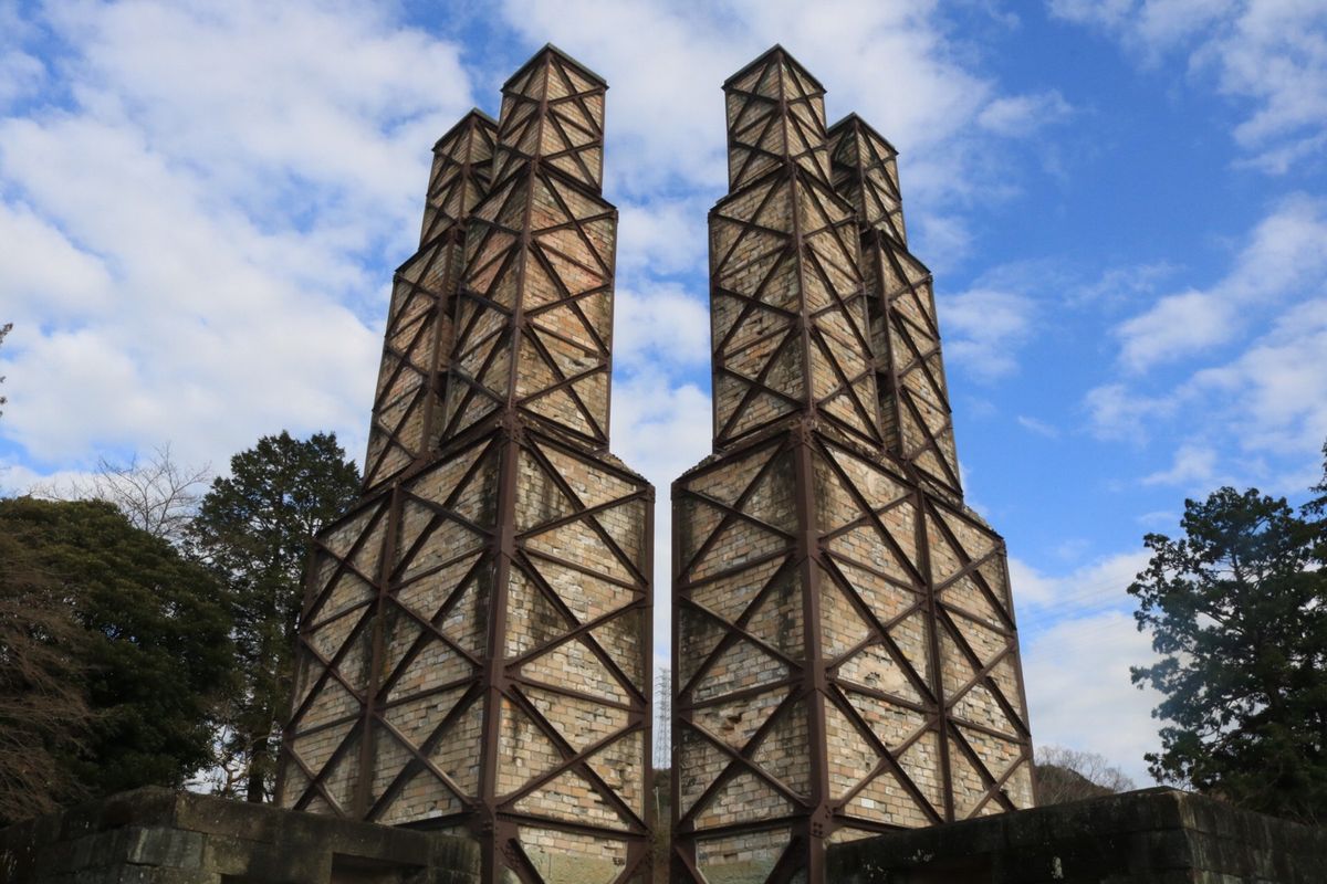 伊豆旅行初日の韮山反射炉と沼津の写真です！
一枚目は富士山と反射炉のコラボ...
