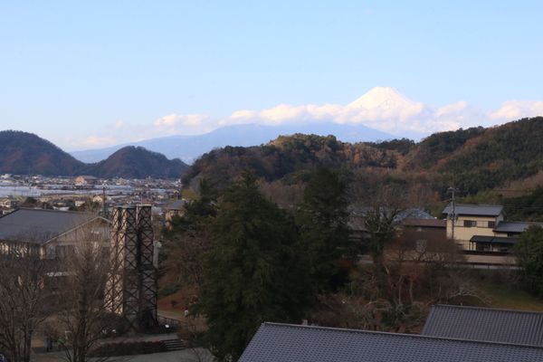 日本・伊豆「伊豆半島の旅 2019/12」の写真：伊豆旅行初日の韮山反射炉と沼津の写真です...
