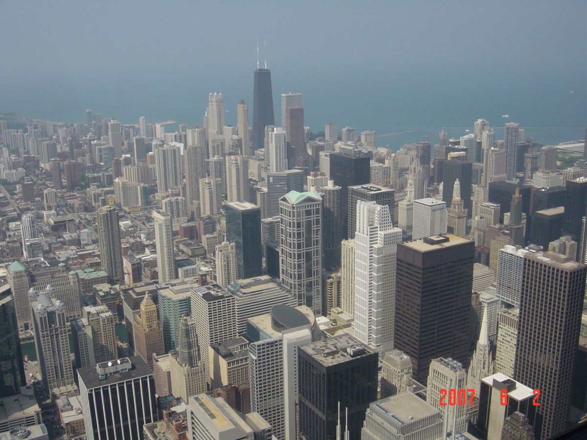 @Sears Tower
今はWillis Towerに名前が変わってる見...