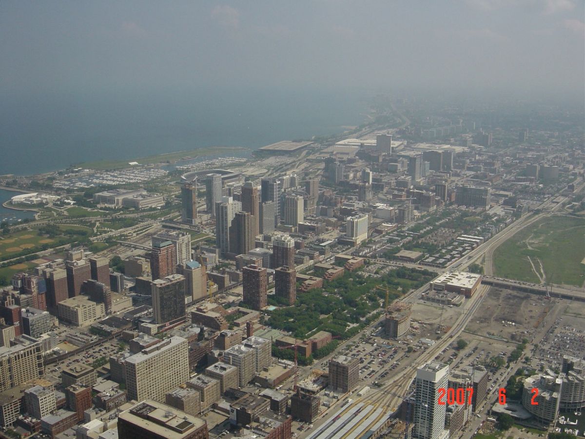 @Sears Tower
今はWillis Towerに名前が変わってる見...