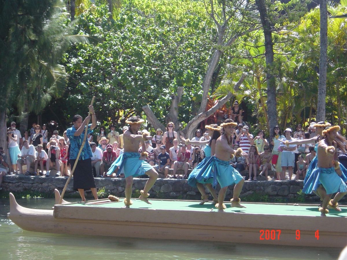 @Polynesian Cultural Center
日本人留学生がツア...