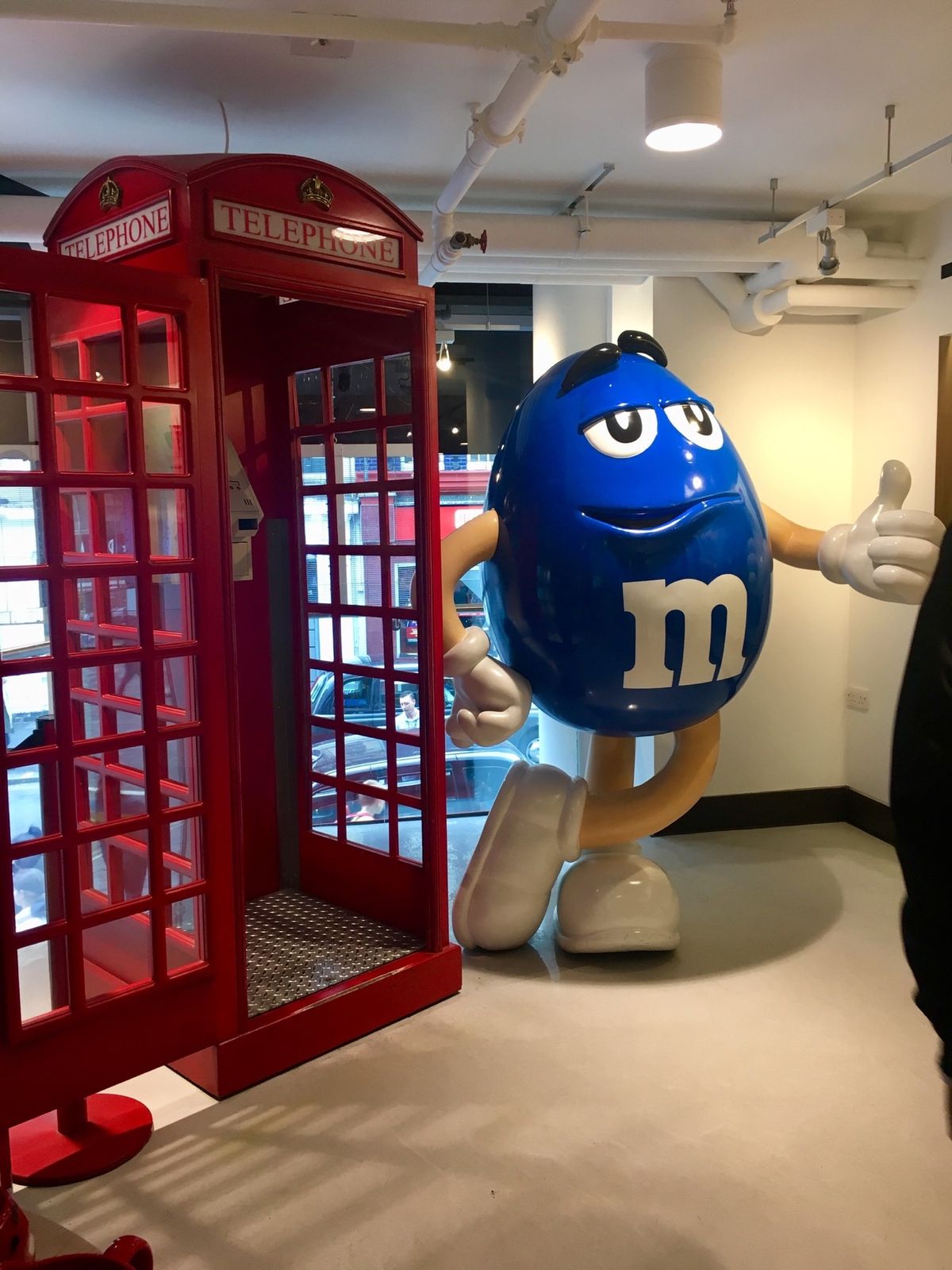 M&M’s in london😻🤍