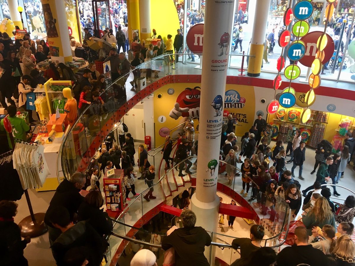 M&M’s in london😻🤍