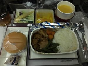🍴機内食
仁川経由で香港へ。