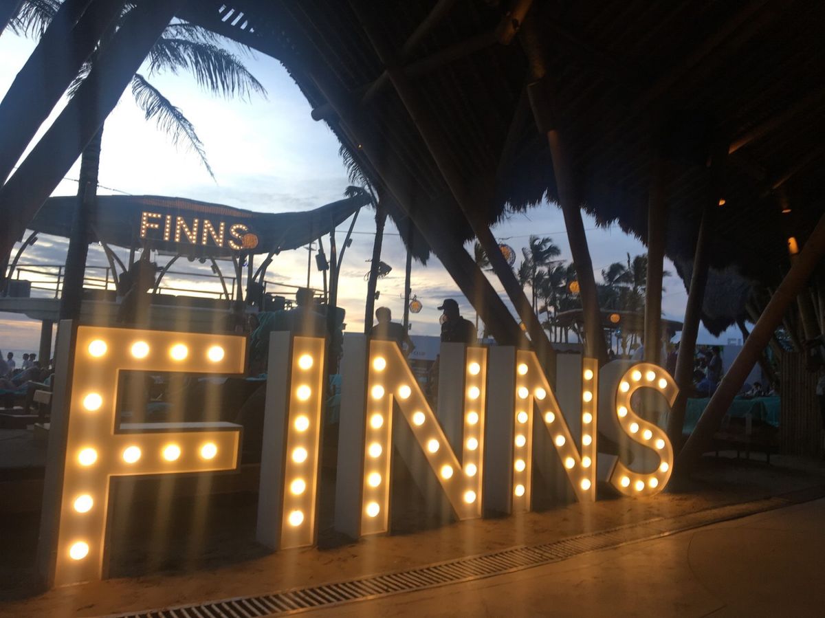 📍FINNS Club Beach