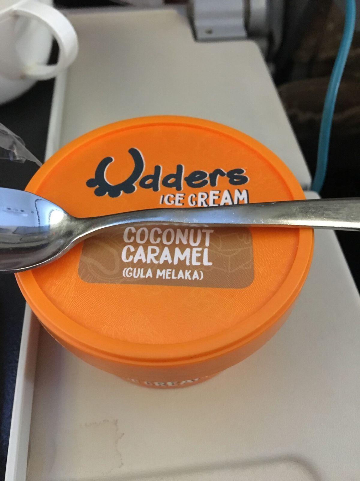 🍴機内食
シンガポール経由でバリ島へ