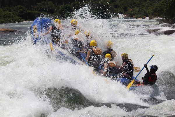 ウガンダ・カンパラ「ウガンダ ボランティアインターン」の写真：ナイル川でラフティングをした街ジンジャ