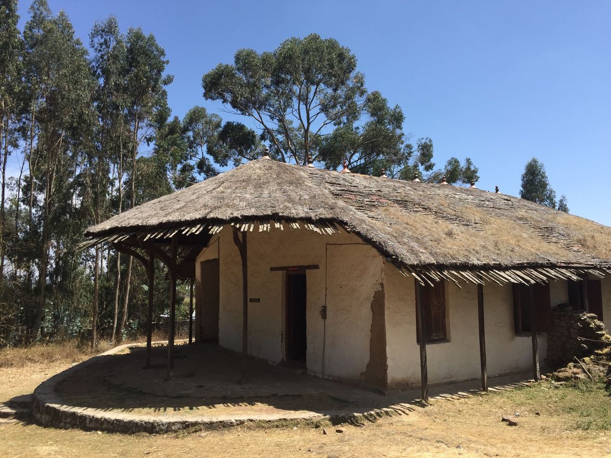 市街のずっと北にあるメネリク2世宮殿。エチオピア人の知り合いに連れて行って...